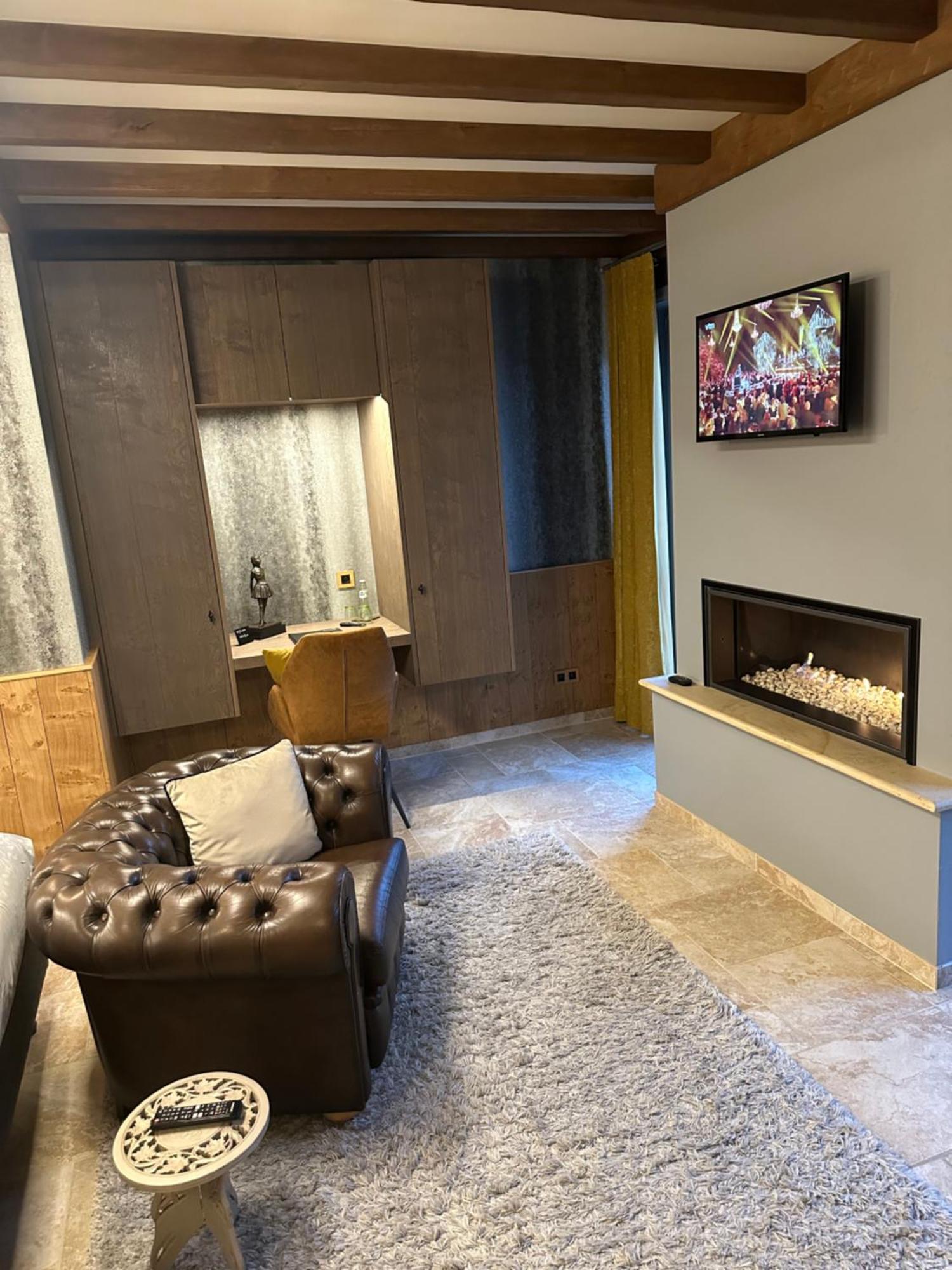 B&B De Rentmeesterhoeve Reningelst ภายนอก รูปภาพ